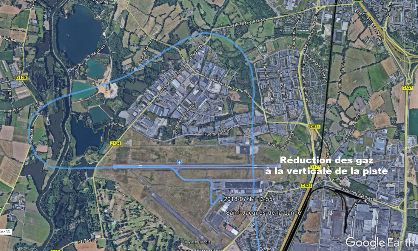 GPS track of the glide landing approach, slow engine (simulation of a failure) GPS track of the glide landing approach (simulated engine failure)