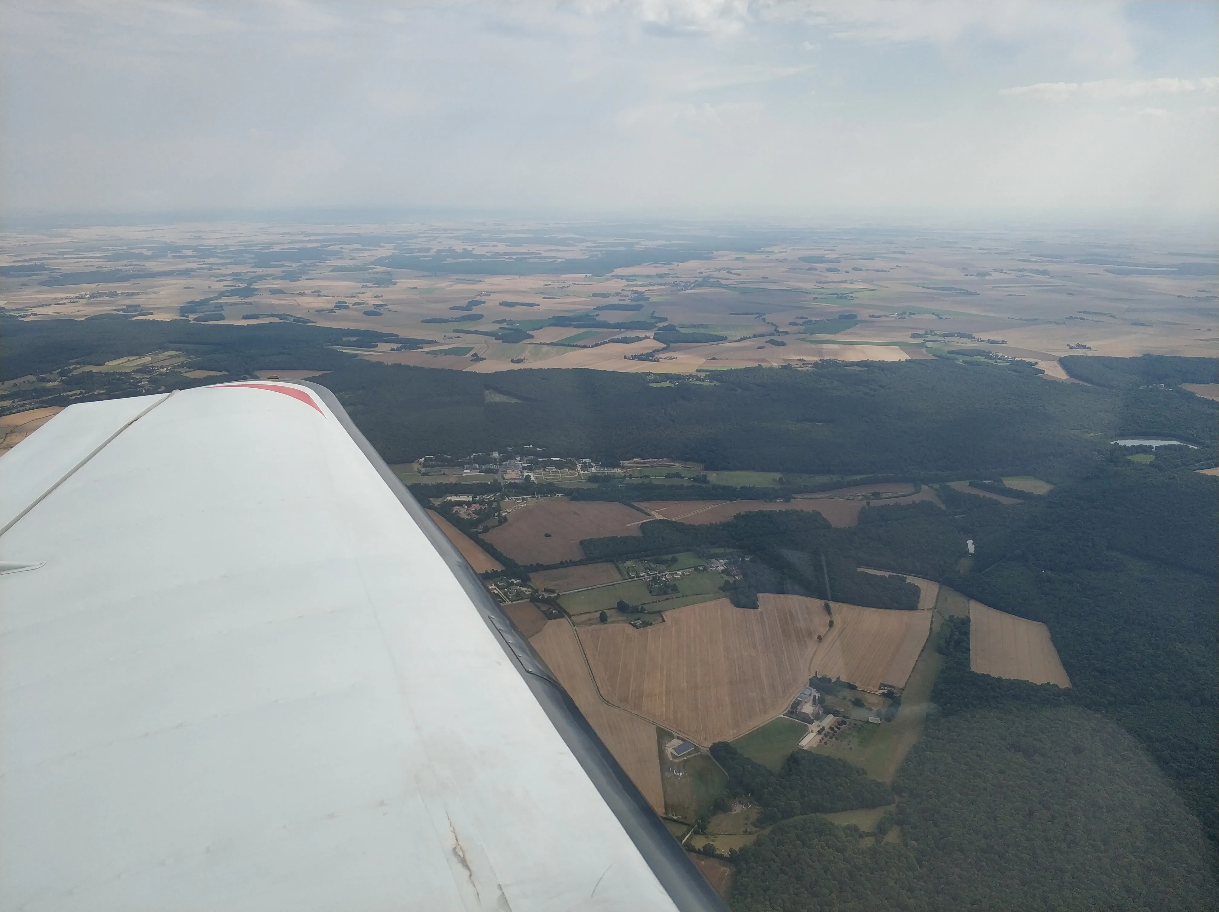 The flight towards Chartres