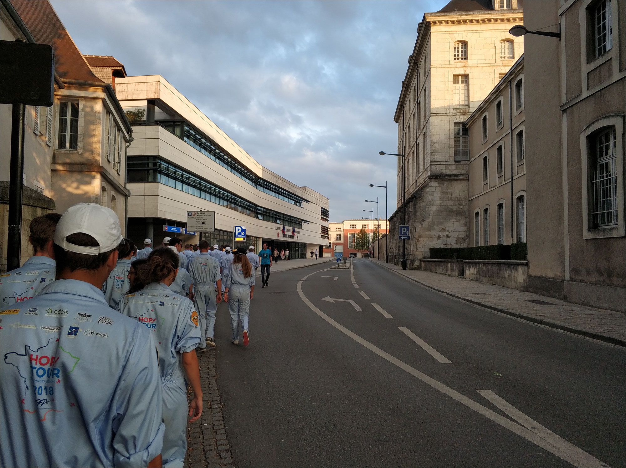 En route towards the town hall in Bourges